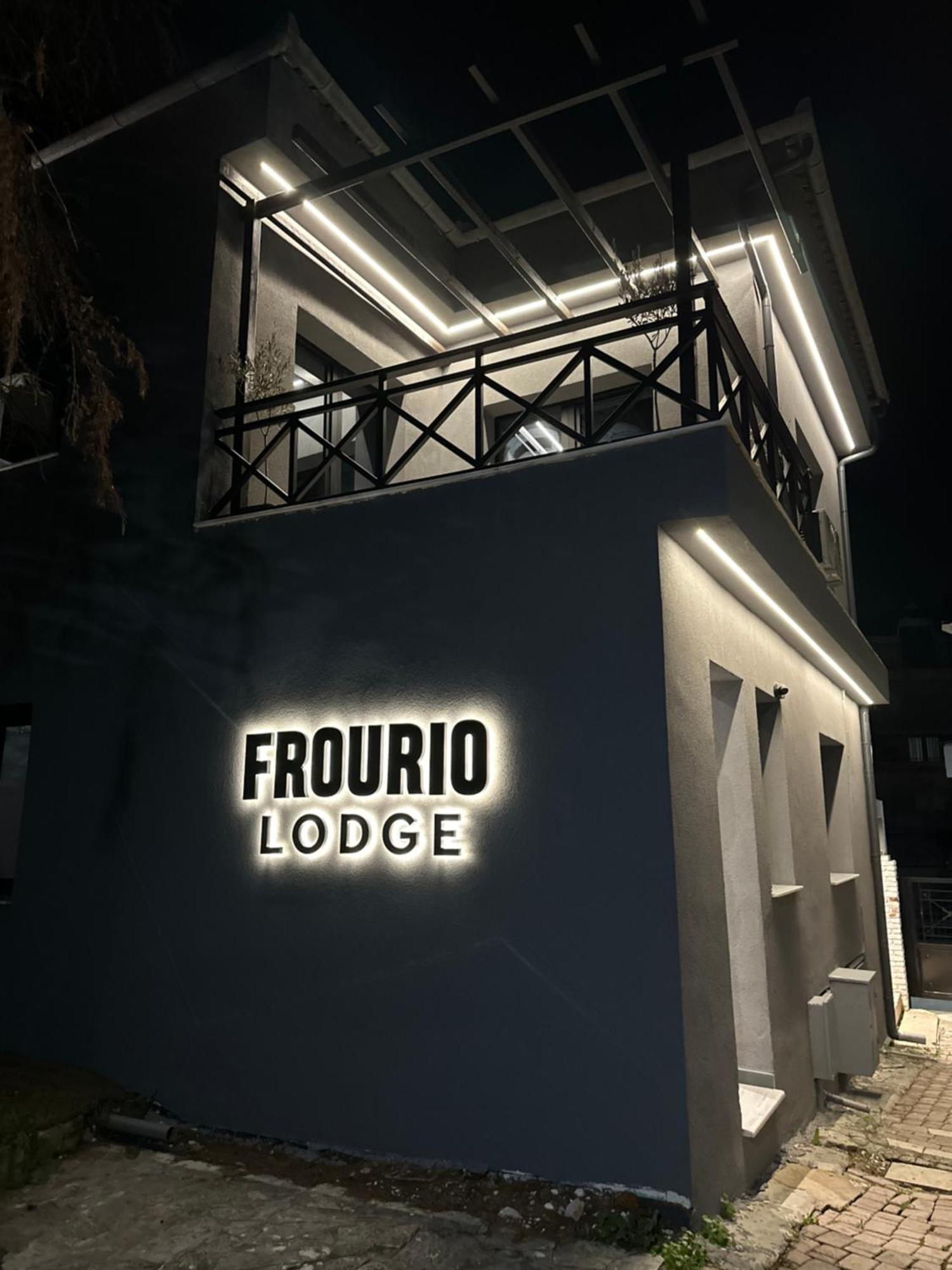 Frourio Lodge Α2 Larissa Exterior foto